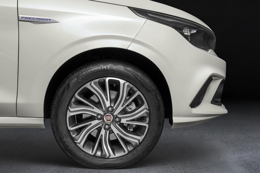 Детали экстерьера Fiat Argo Precision 2017 года  (фото 27 из 28)